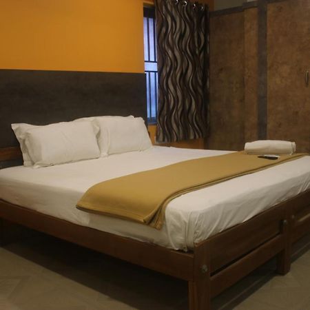 Hotel Sikara, 库姆巴科纳姆 外观 照片